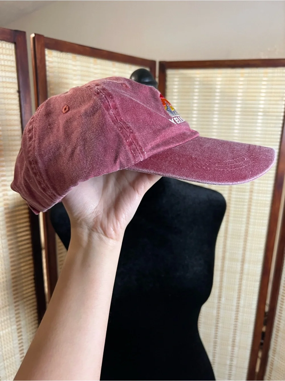 Yellowstone Sunset Mountain Embroidered Vintage Style Dad Hat/Baseball Cap ⛰️